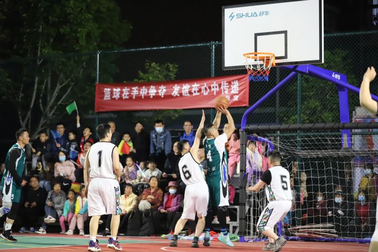 阵容在关键