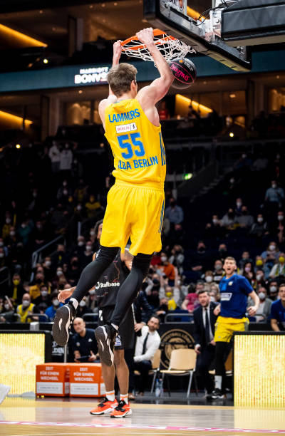 攻击型中场 攻击型中场