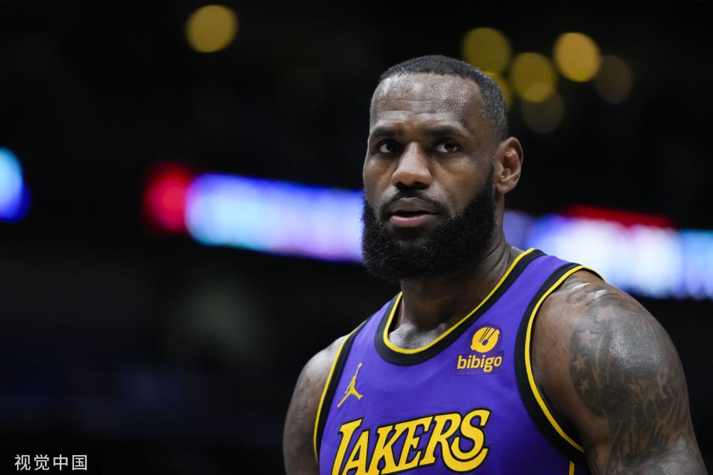 季揭幕战或 季揭幕战或